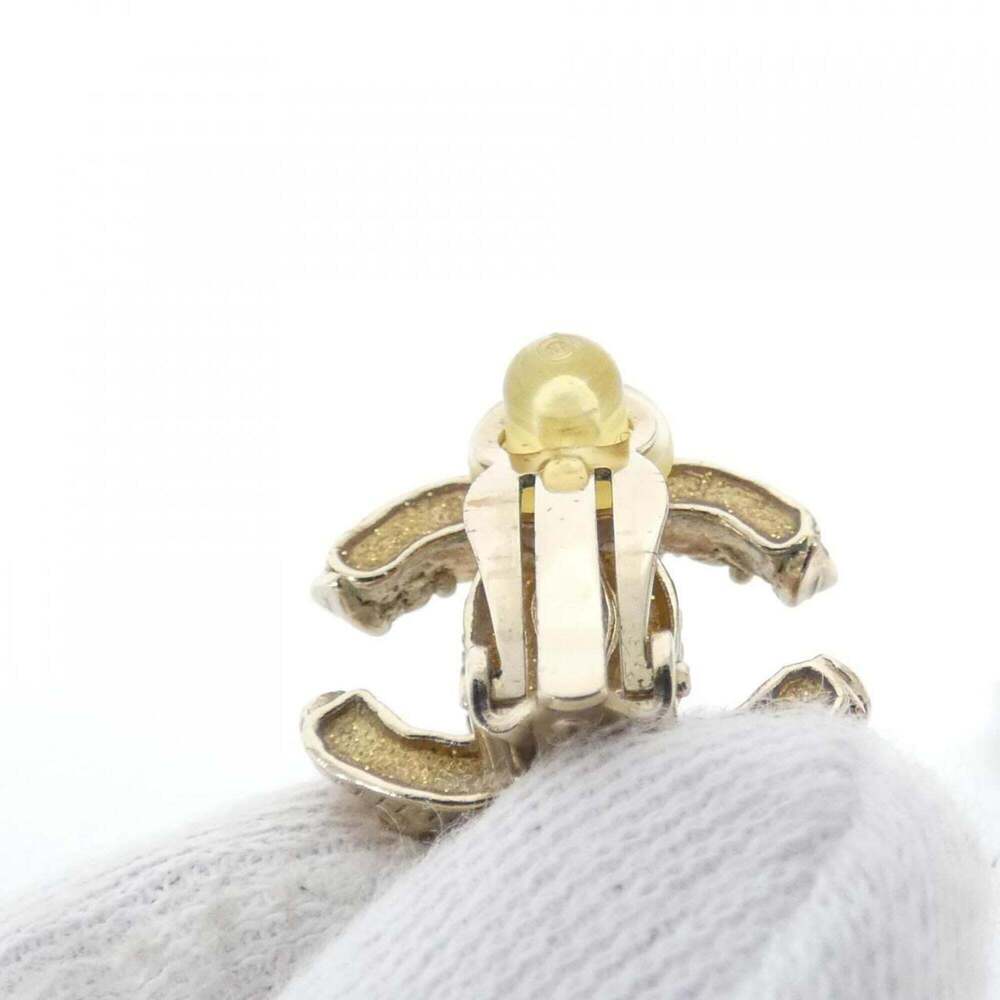 CHANEL Gold Earrings - Picture 3 of 5